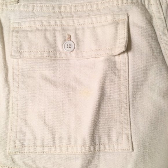 GAP JEANS Antique White Multi-Pocket 3" Shorts - Picture 6 of 7